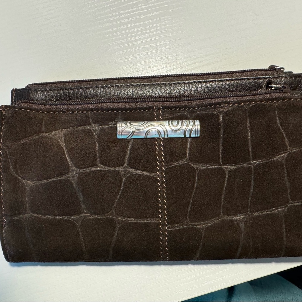 BRIGHTON BROWN SUEDE CLUTCH WALLET